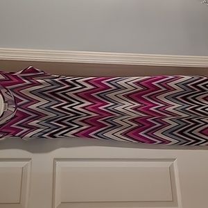 Long sleeveless stretch ankle legth dress